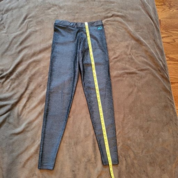 Body Rio Black and Gray Leggings Size OS - Picture 4 of 6